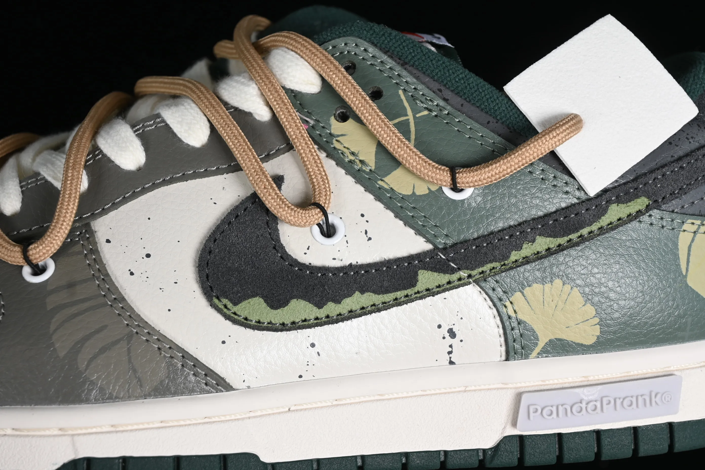All Categories Nk SB Dunk Series Nk SB Dunk Low Low-top sneakers Nk Dunk Low Panda Prank Jungle Crossing-Lvye Fuyuan Rice brown green SB strap low-top casual sneakers FD0350-133